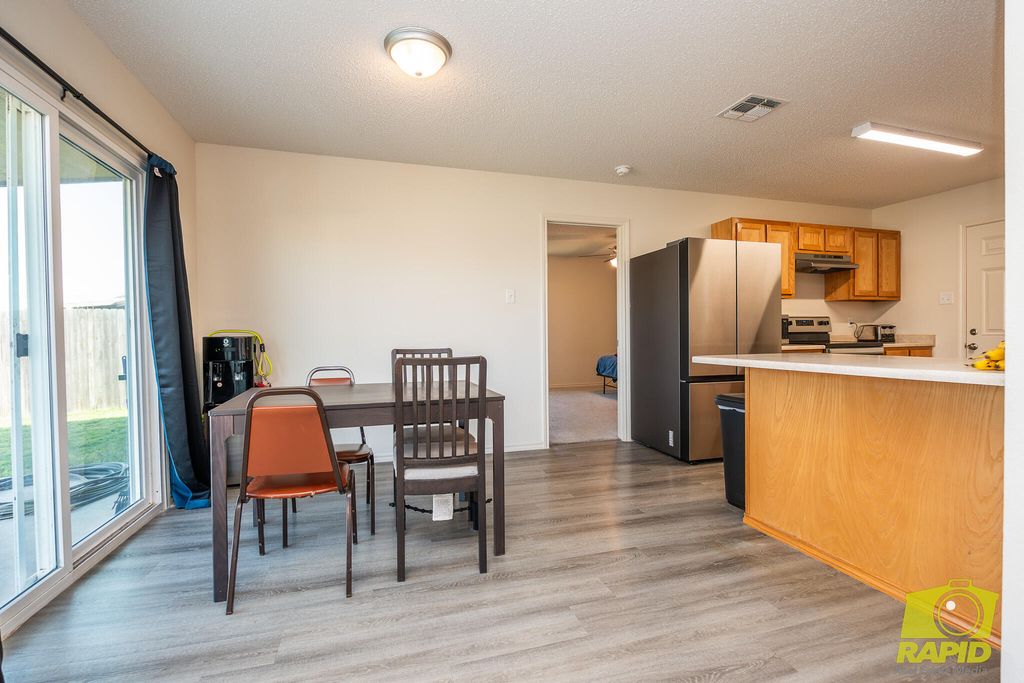Image 9 of property listing at 1313 Johnny Lane, San Angelo, TX 76905