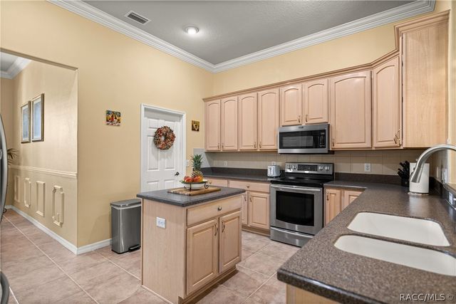 1626 E Gate Dancer Circle, Inverness, FL 34453