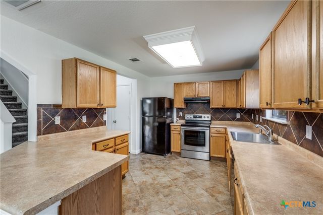 721 New Bridge Drive, Kyle, TX 78640