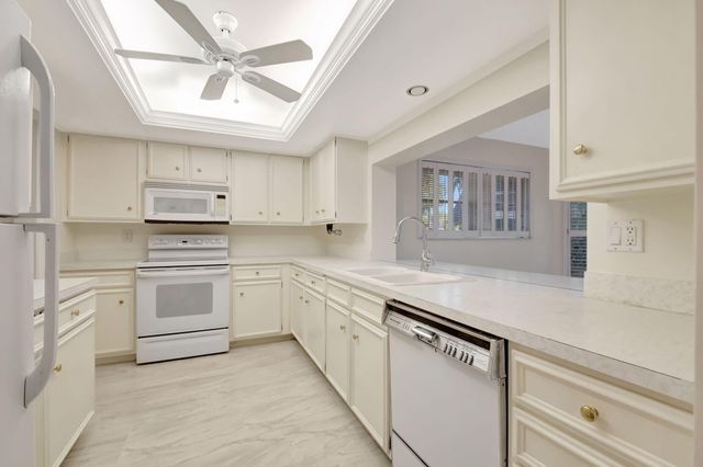 428 Pine Villa Drive, Atlantis, FL 33462