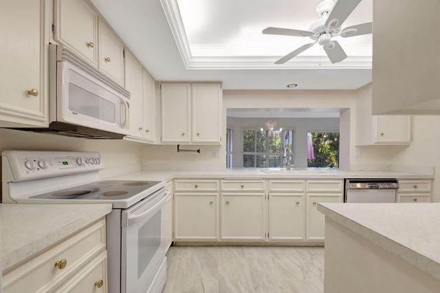428 Pine Villa Drive, Atlantis, FL 33462