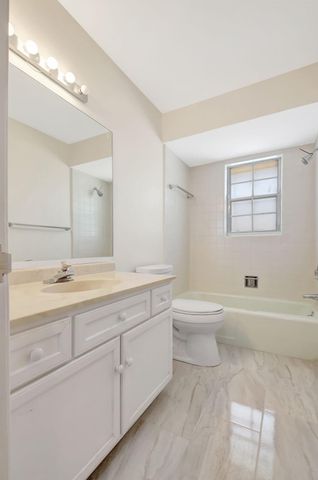428 Pine Villa Drive, Atlantis, FL 33462