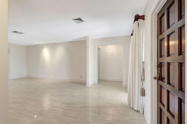 428 Pine Villa Drive, Atlantis, FL 33462