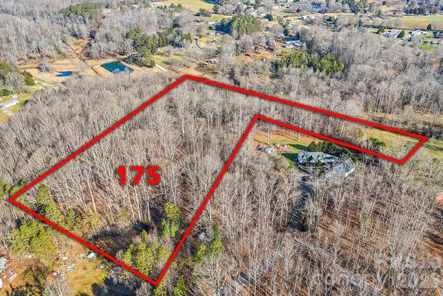 175 Stonehaven Drive, Mooresville, NC 28115