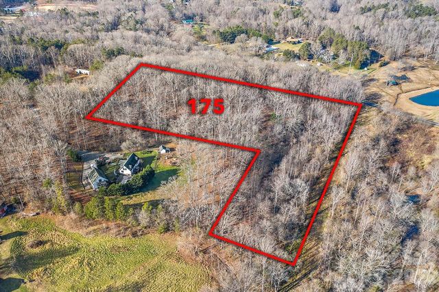 175 Stonehaven Drive, Mooresville, NC 28115