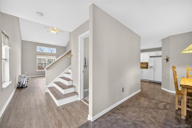 25 Osborne Glen, Poughquag, NY 12570