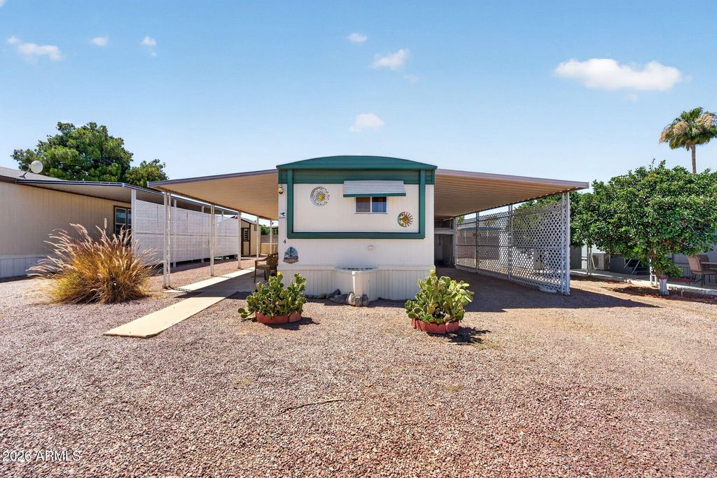 747 E GERMANN Road 4, San Tan Valley, AZ 85140 — exterior