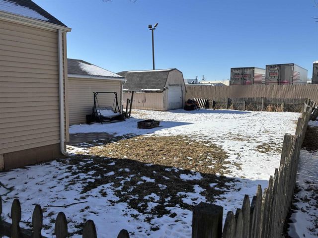 915 S OUTAGAMIE STREET, Appleton, WI 54914