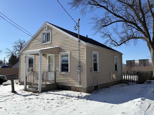 915 S OUTAGAMIE STREET, Appleton, WI 54914