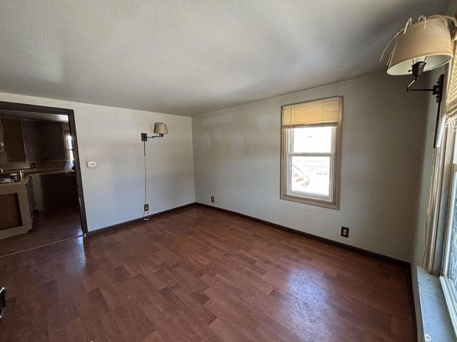 915 S OUTAGAMIE STREET, Appleton, WI 54914