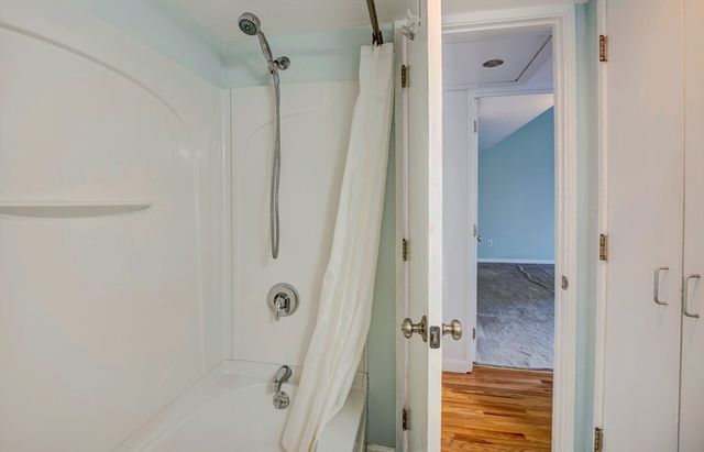 522 Tumbling Hawk 522, Acton, MA 01718