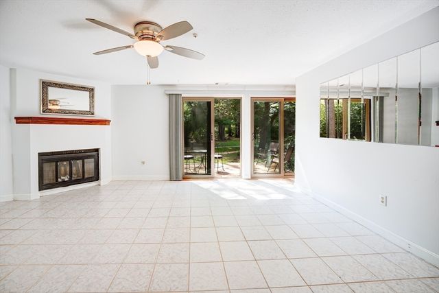 522 Tumbling Hawk 522, Acton, MA 01718