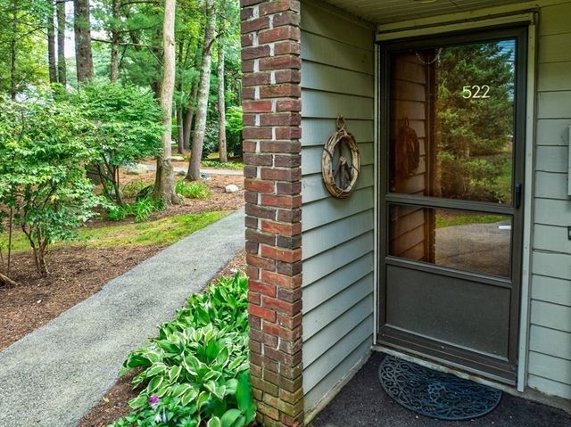 522 Tumbling Hawk 522, Acton, MA 01718