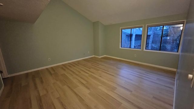 522 Tumbling Hawk 522, Acton, MA 01718