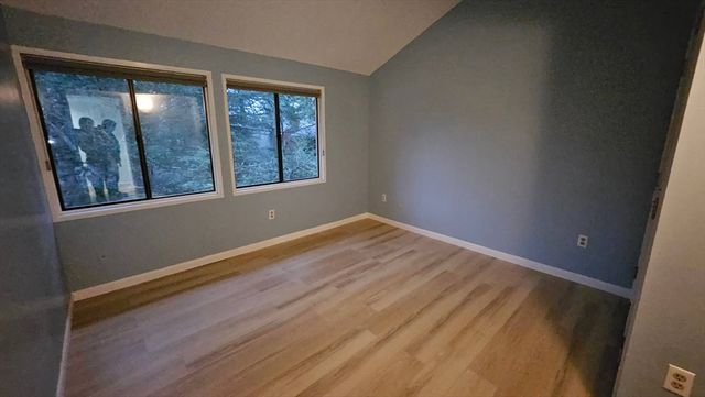 522 Tumbling Hawk 522, Acton, MA 01718