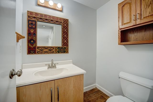 522 Tumbling Hawk 522, Acton, MA 01718