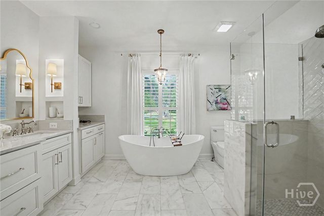 2 Tarrow Ridge Road, Savannah, GA 31411