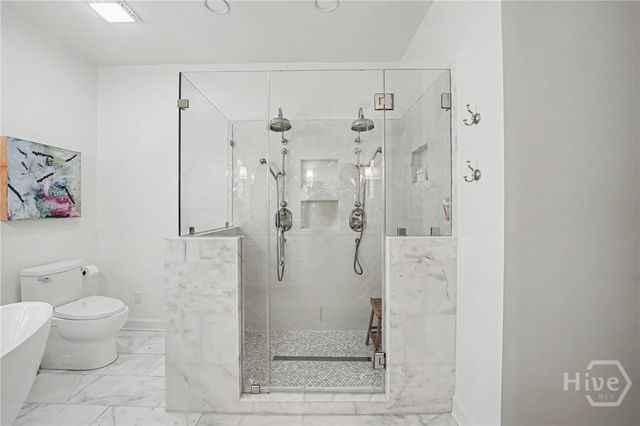 2 Tarrow Ridge Road, Savannah, GA 31411