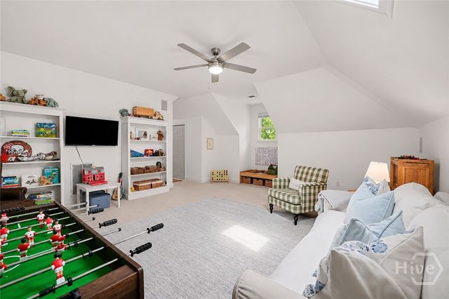 2 Tarrow Ridge Road, Savannah, GA 31411
