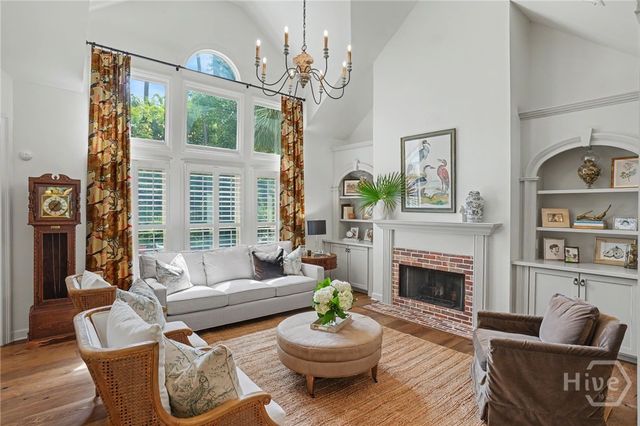 2 Tarrow Ridge Road, Savannah, GA 31411