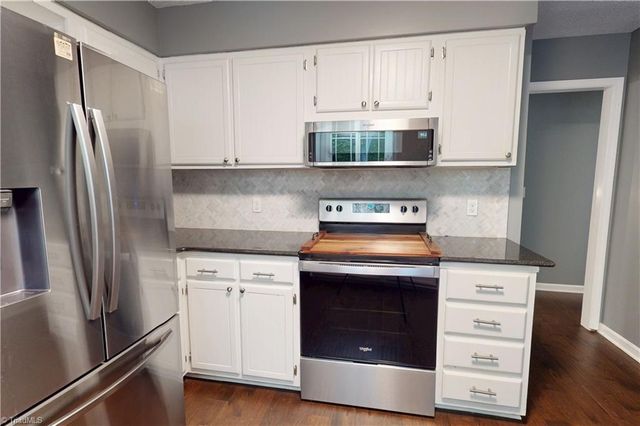 1578 Twin Oaks Drive, King, NC 27021