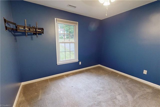 1578 Twin Oaks Drive, King, NC 27021