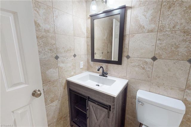 1578 Twin Oaks Drive, King, NC 27021