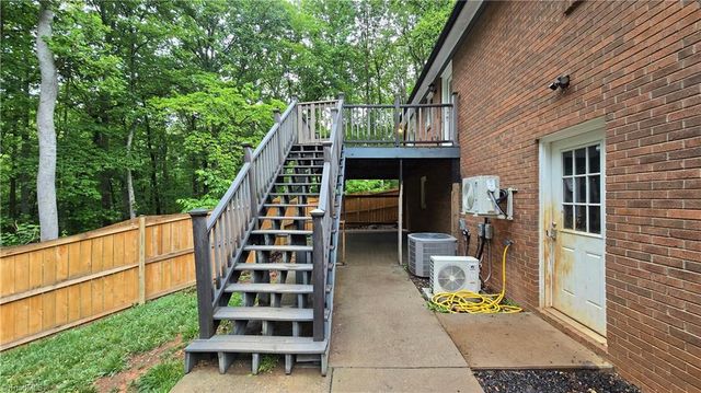 1578 Twin Oaks Drive, King, NC 27021