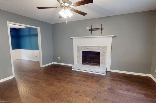 1578 Twin Oaks Drive, King, NC 27021