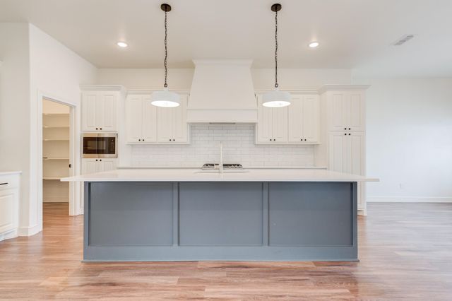 7603 52nd Street, Lubbock, TX 79407