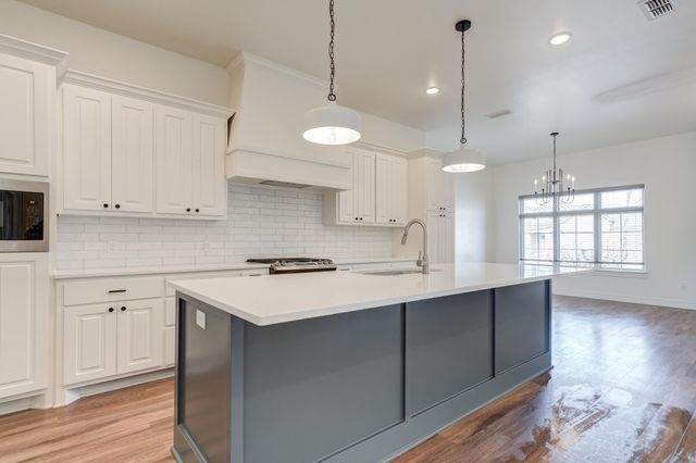 7603 52nd Street, Lubbock, TX 79407