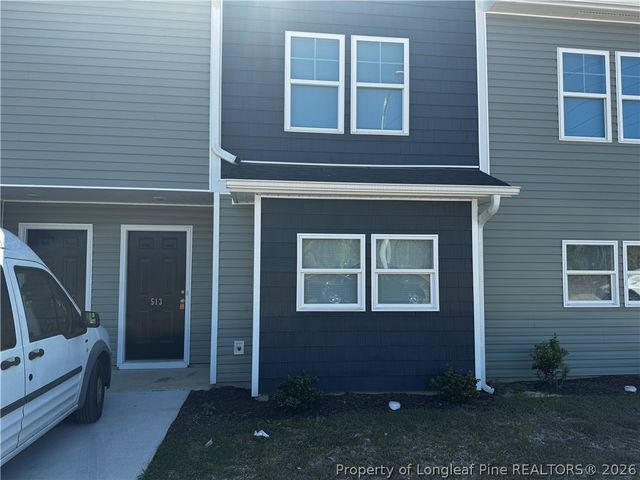 513 Directive Drive, Hope Mills, NC 28348
