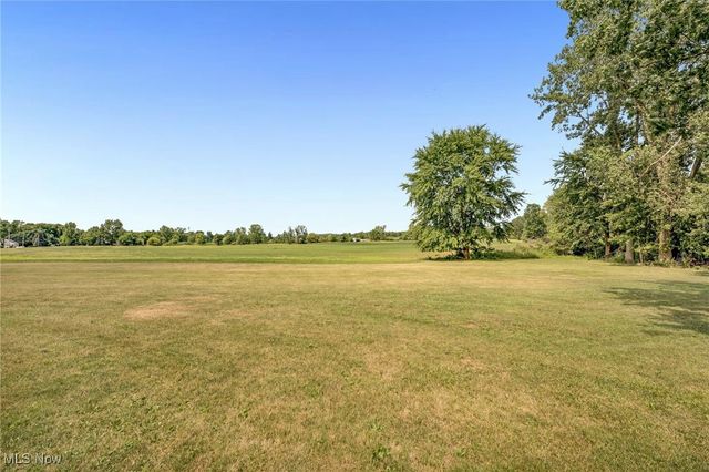 9373 Murray Ridge Road, Elyria, OH 44035