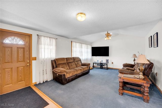 9373 Murray Ridge Road, Elyria, OH 44035