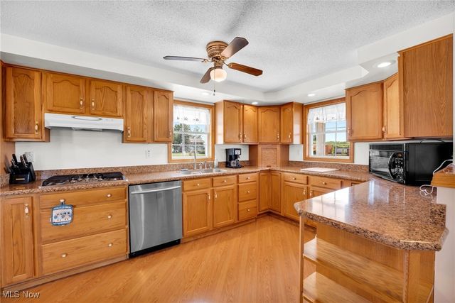 9373 Murray Ridge Road, Elyria, OH 44035