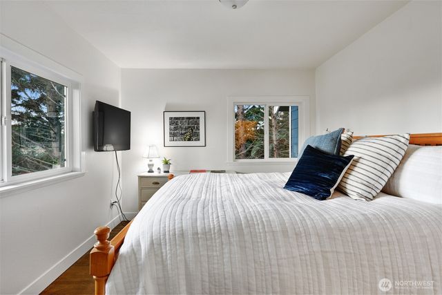 347 29th Avenue, Seattle, WA 98122