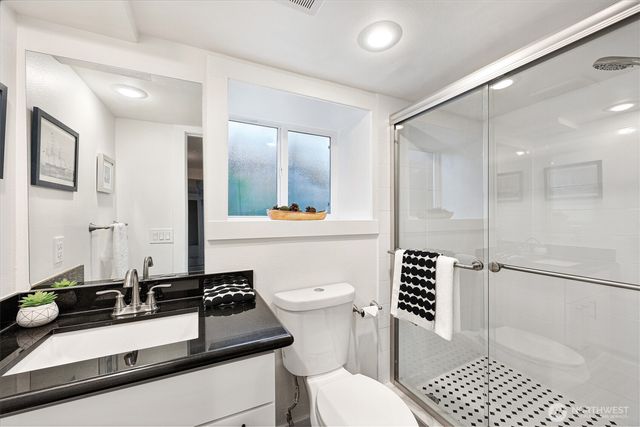 347 29th Avenue, Seattle, WA 98122