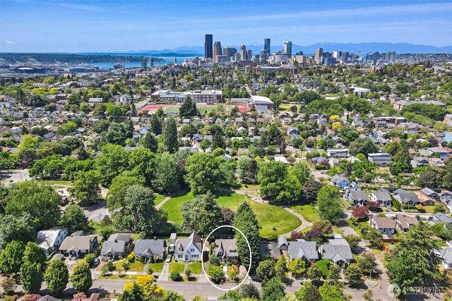 347 29th Avenue, Seattle, WA 98122