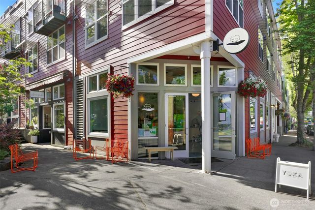 347 29th Avenue, Seattle, WA 98122