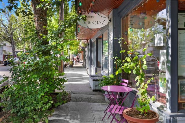 347 29th Avenue, Seattle, WA 98122