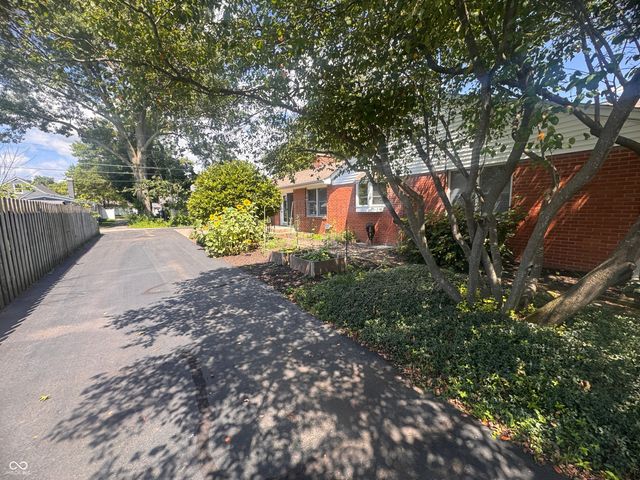 2510 Pearl Street, Columbus, IN 47201