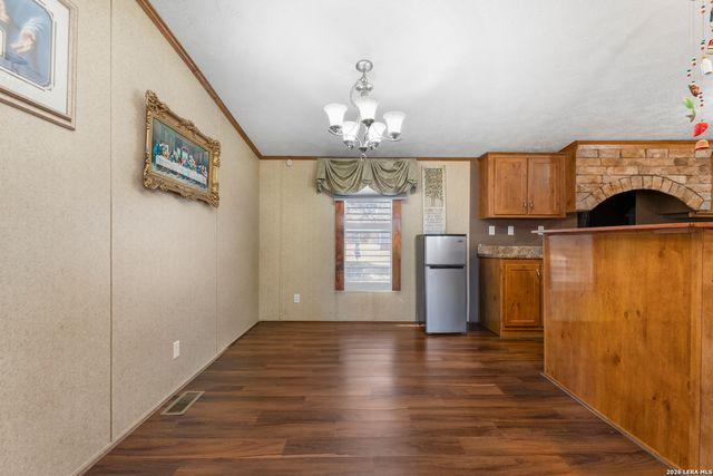 494 County Road 4638, Hondo, TX 78861