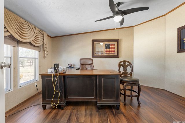 494 County Road 4638, Hondo, TX 78861