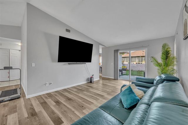 15215 SW 39TH CIRCLE, Ocala, FL 34473