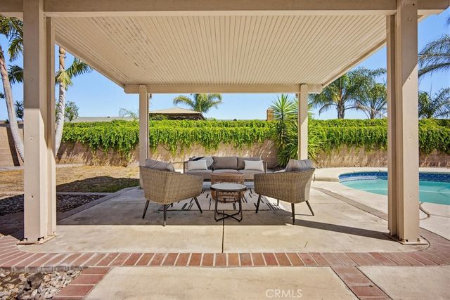 891 E Cottonwood Street, Ontario, CA 91761