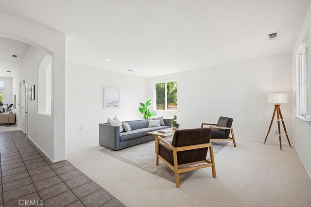 891 E Cottonwood Street, Ontario, CA 91761