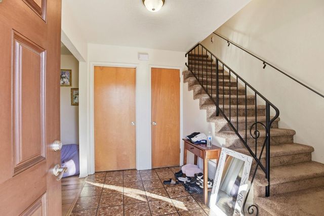 503 W Fox Court, Redwood City, CA 94061