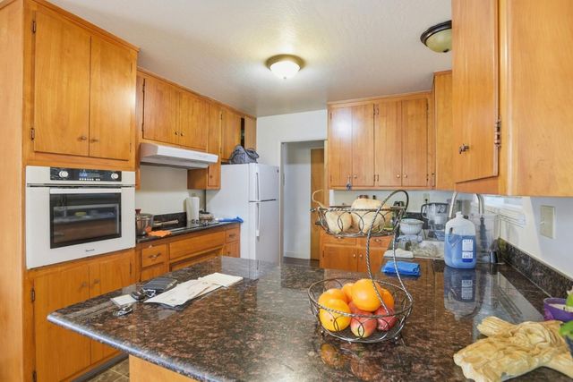 503 W Fox Court, Redwood City, CA 94061