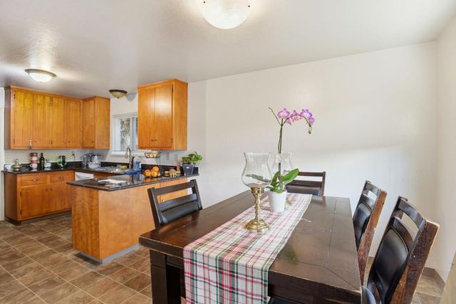 503 W Fox Court, Redwood City, CA 94061