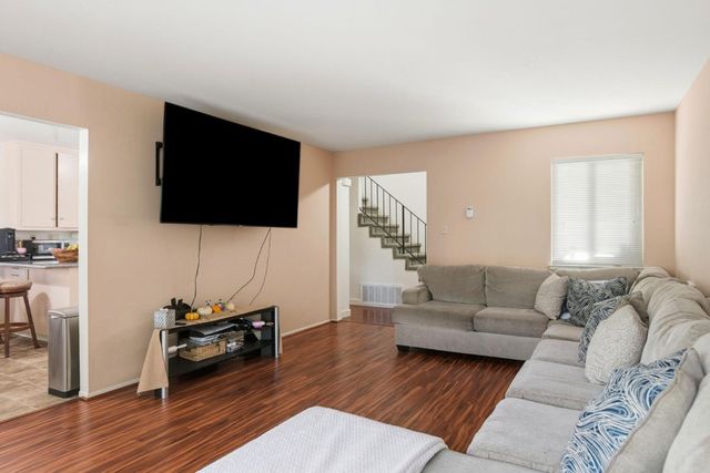 503 W Fox Court, Redwood City, CA 94061